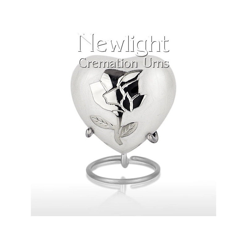  White Pearl Rose (3inch Heart)